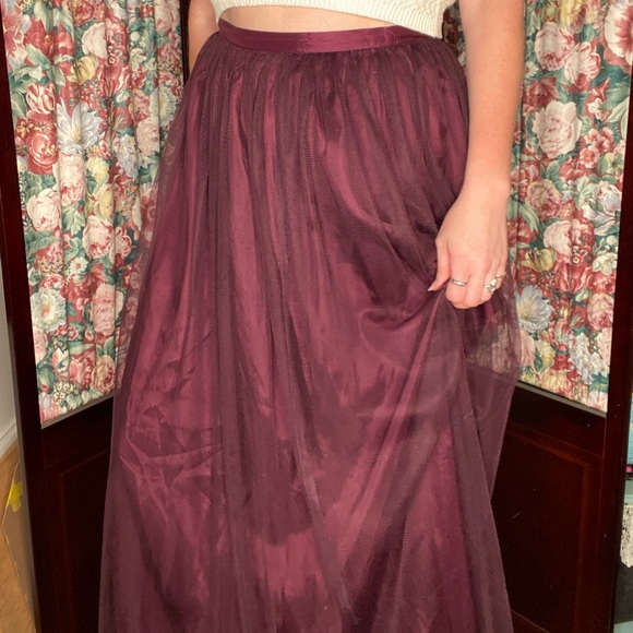Deep purple tulle and silk maxi skirt - Picture 2 of 8
